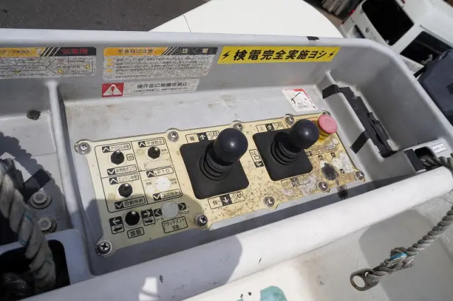 日野 デュトロ TKG-XZU600X(2WD)の写真29