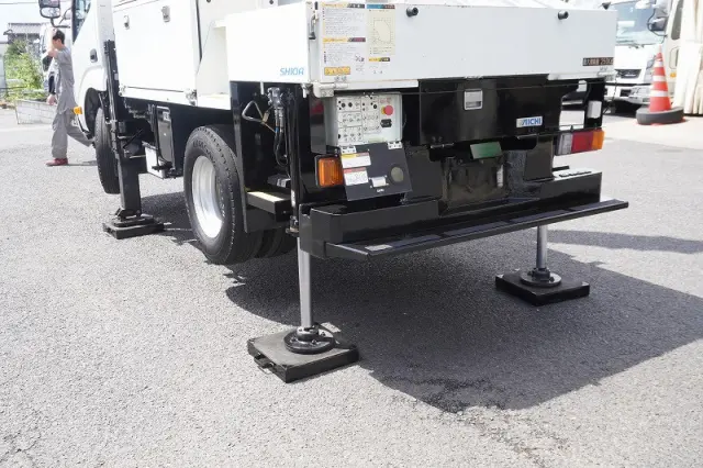 日野 デュトロ TKG-XZU600X(2WD)の写真30