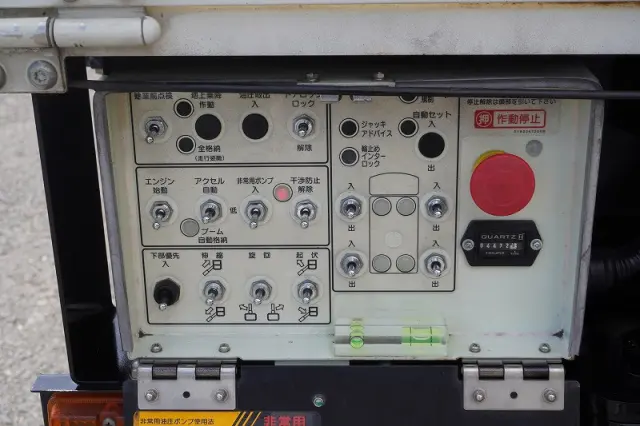 日野 デュトロ TKG-XZU600X(2WD)の写真33