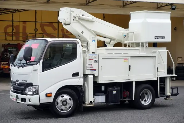 日野 デュトロ TPG-XZU600X(2WD)の写真1