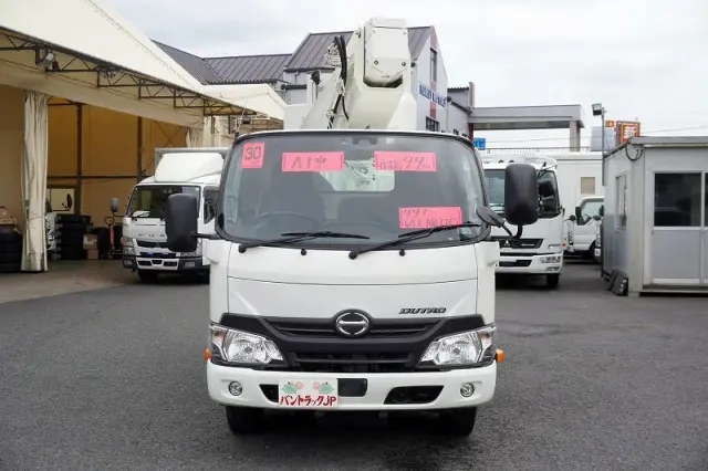 日野 デュトロ TPG-XZU600X(2WD)の写真2