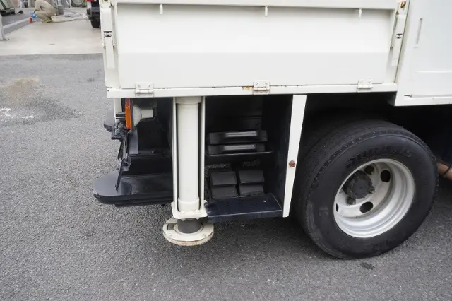 日野 デュトロ TPG-XZU600X(2WD)の写真23