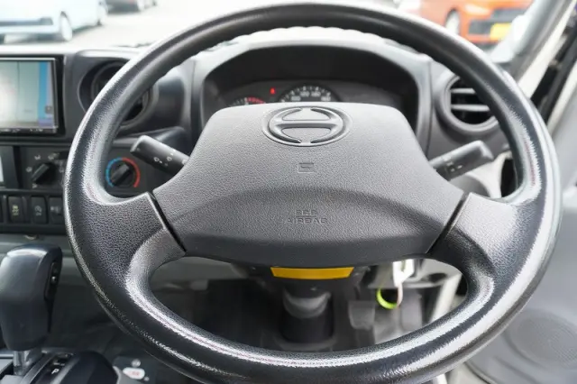 日野 デュトロ TPG-XZU600X(2WD)の写真38