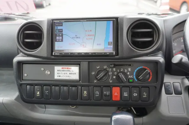 日野 デュトロ TPG-XZU600X(2WD)の写真40