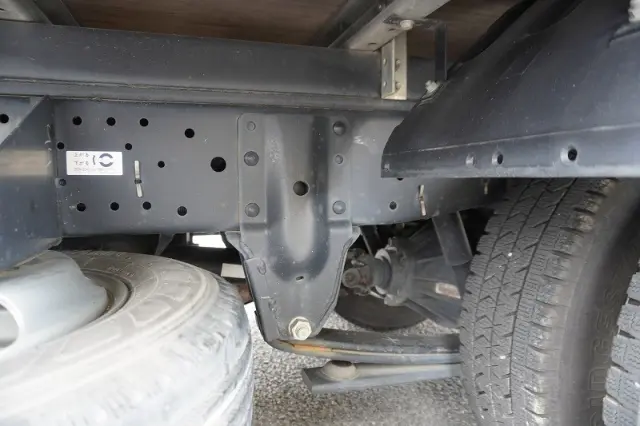 いすゞ エルフ 2RG-NLR88AN(2WD)の写真11