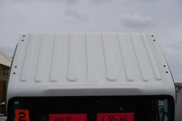 いすゞ エルフ 2RG-NLR88AN(2WD)の写真16