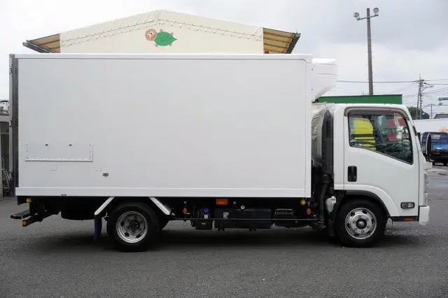 いすゞ エルフ 2RG-NPR88AN(2WD)の写真5