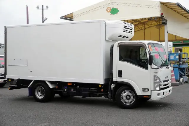 いすゞ エルフ 2RG-NPR88AN(2WD)の写真6