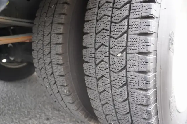 いすゞ エルフ 2RG-NPR88AN(2WD)の写真10