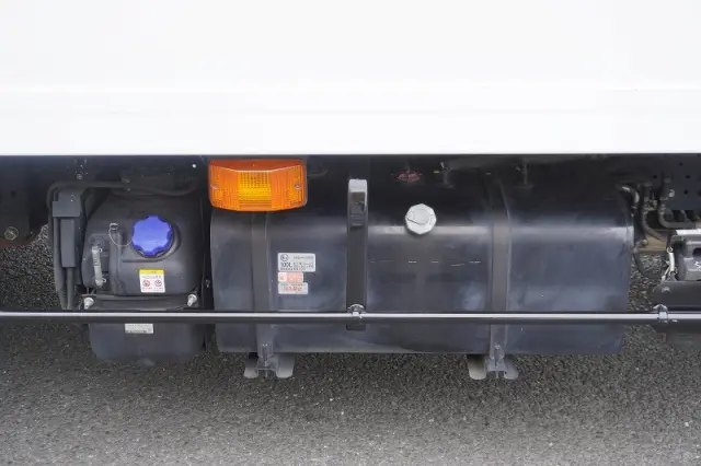 いすゞ エルフ 2RG-NPR88AN(2WD)の写真27