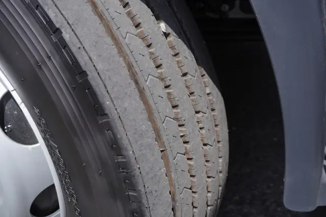 日野 レンジャー 2KG-FE2ACA(2WD)の写真9