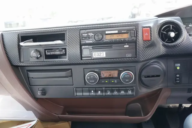 日野 レンジャー 2KG-FE2ACA(2WD)の写真36