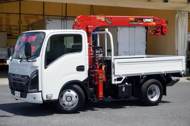 いすゞ エルフ 2RG-NKR88AF(2WD)の写真1