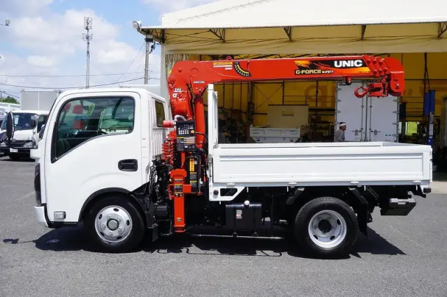 いすゞ エルフ 2RG-NKR88AF(2WD)の写真3