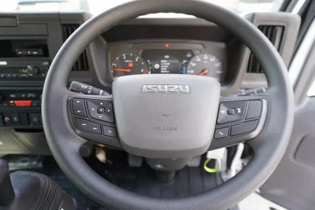 いすゞ エルフ 2RG-NKR88AF(2WD)の写真33