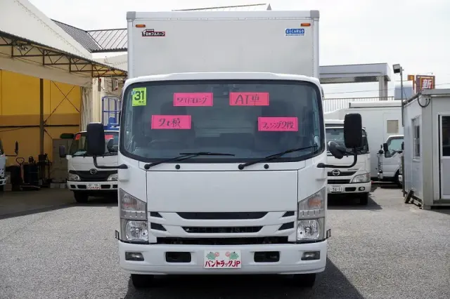 いすゞ エルフ TRG-NPR85AN(2WD)の写真2