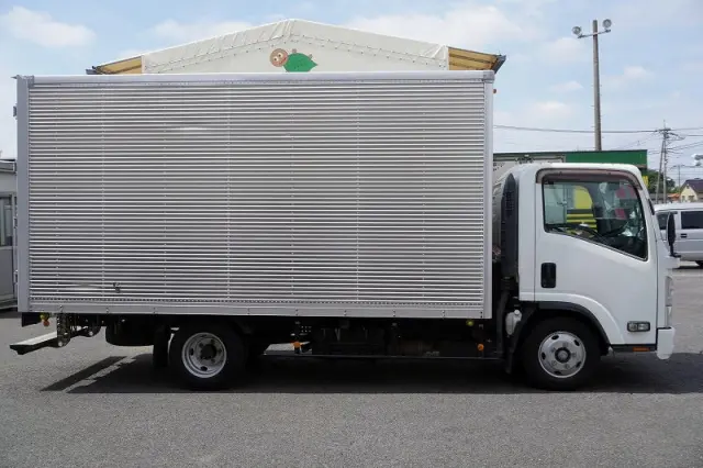 いすゞ エルフ TRG-NPR85AN(2WD)の写真5
