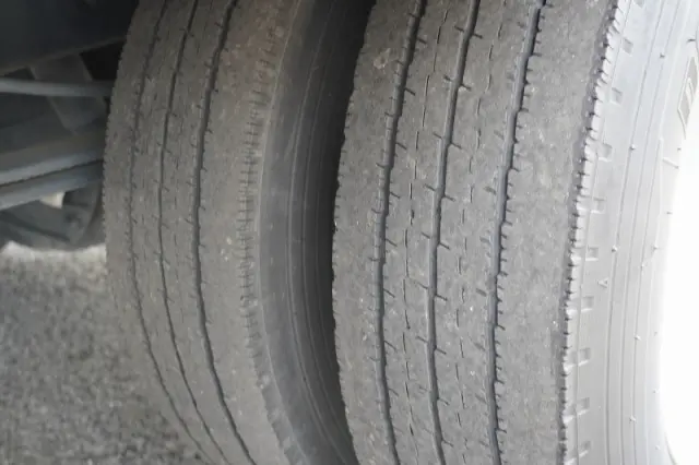 いすゞ エルフ TRG-NPR85AN(2WD)の写真10
