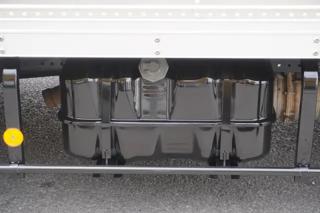 いすゞ エルフ TRG-NPR85AN(2WD)の写真29