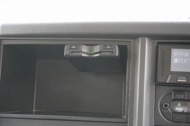 いすゞ エルフ TRG-NPR85AN(2WD)の写真33