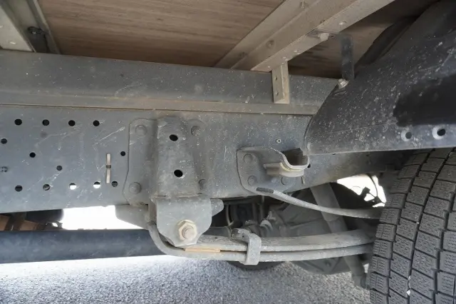 いすゞ エルフ TRG-NLR85AN(2WD)の写真11