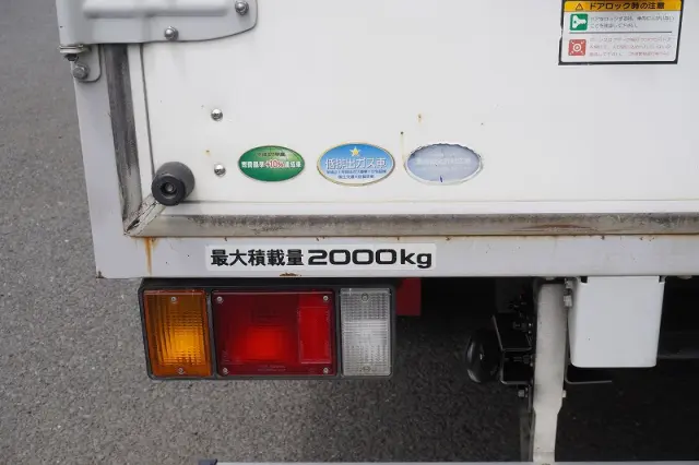 いすゞ エルフ TRG-NLR85AN(2WD)の写真26