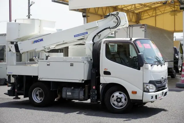 日野 デュトロ TKG-XZU600X(2WD)の写真6