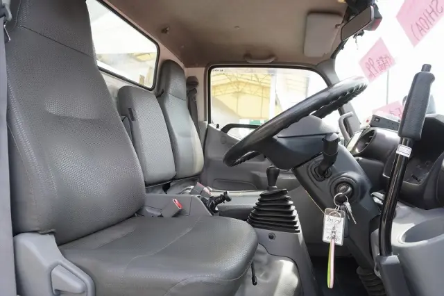 日野 デュトロ TKG-XZU600X(2WD)の写真43