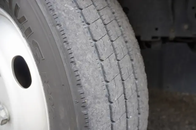 いすゞ エルフ TKG-NMR85AN(2WD)の写真10