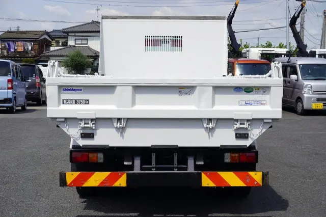 いすゞ エルフ TKG-NPR85YN(2WD)の写真4