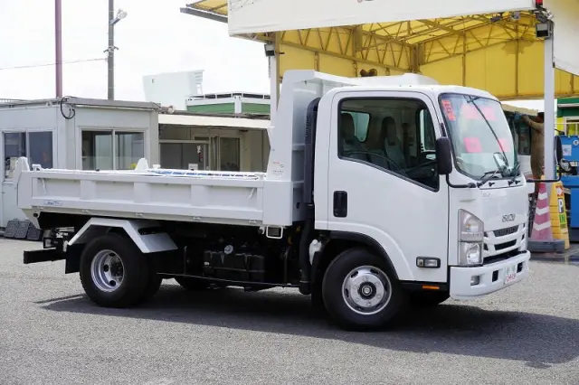 いすゞ エルフ TKG-NPR85YN(2WD)の写真6