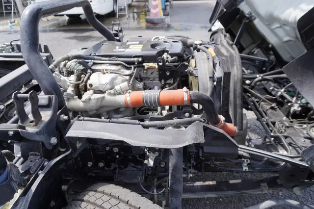 いすゞ エルフ TKG-NPR85YN(2WD)の写真16