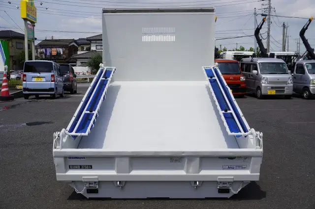いすゞ エルフ TKG-NPR85YN(2WD)の写真19