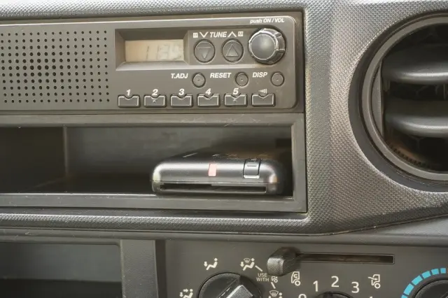日野 デュトロ TKG-XZU650M(2WD)の写真35
