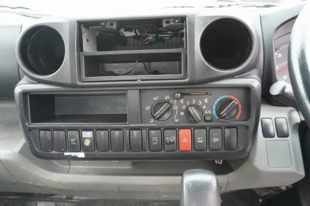 日野 デュトロ TKG-XZU650M(2WD)の写真35