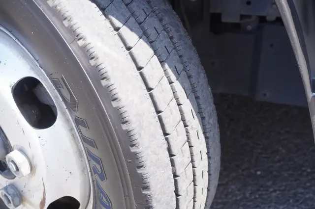 いすゞ エルフ TKG-NJR85A(2WD)の写真10