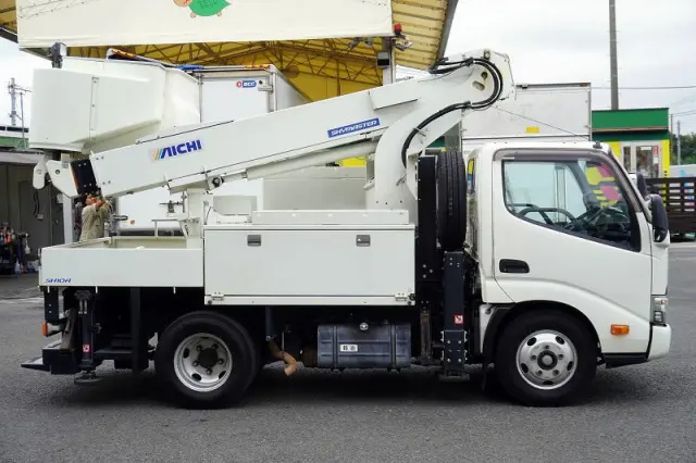 日野 デュトロ TKG-XZU600X(2WD)の写真5