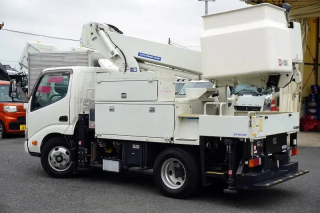 日野 デュトロ TKG-XZU600X(2WD)の写真7
