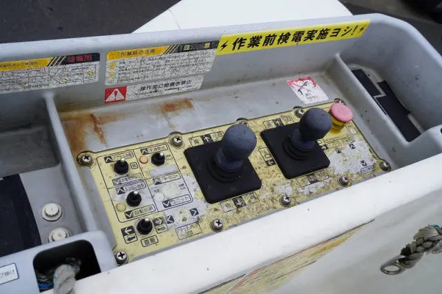 日野 デュトロ TKG-XZU600X(2WD)の写真29