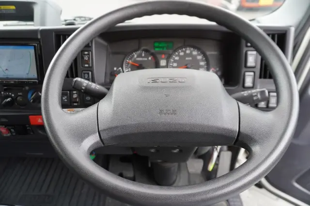 いすゞ エルフ 2RG-NPR88AN(2WD)の写真33