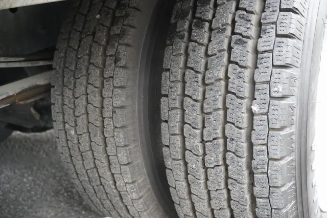 いすゞ エルフ 2RG-NPR88AN(2WD)の写真11