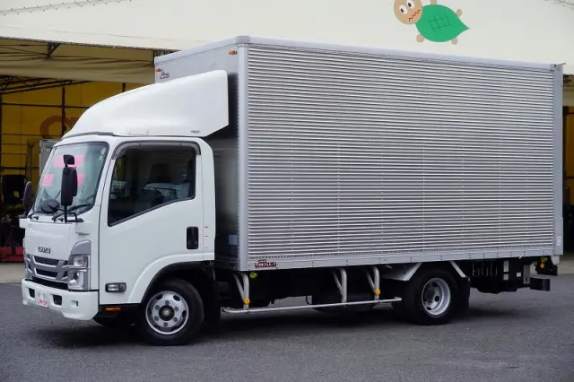 いすゞ エルフ 2RG-NPR88AN(2WD)の写真1