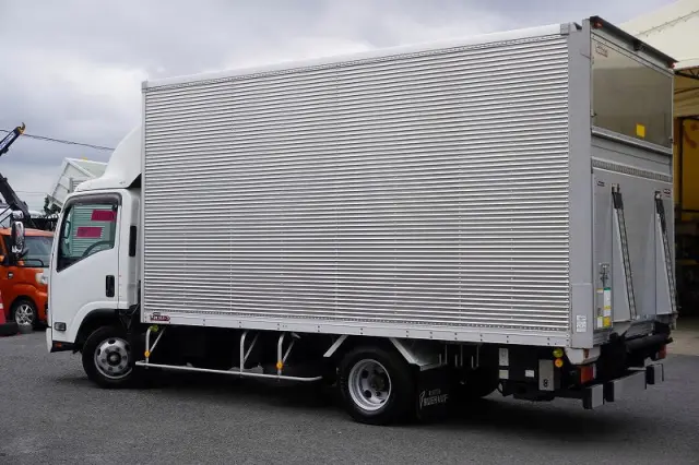 いすゞ エルフ 2RG-NPR88AN(2WD)の写真7