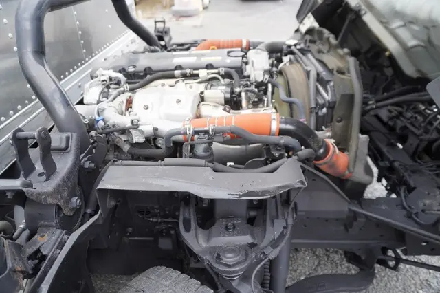 いすゞ エルフ 2RG-NPR88AN(2WD)の写真12