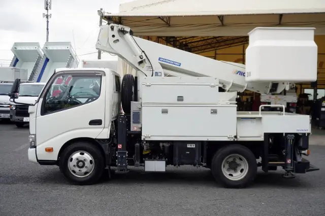 日野 デュトロ TKG-XZU600X(2WD)の写真3