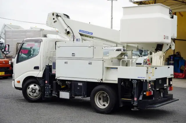 日野 デュトロ TKG-XZU600X(2WD)の写真7