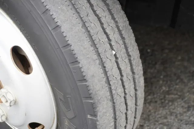 いすゞ エルフ TPG-NNR85AN(2WD)の写真10