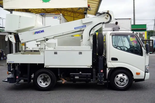 日野 デュトロ TKG-XZU600X(2WD)の写真5