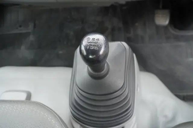 日野 デュトロ TKG-XZU600X(2WD)の写真36