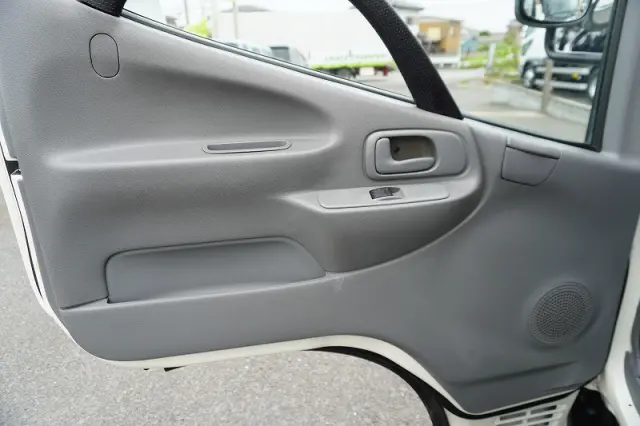 日野 デュトロ TKG-XZU600X(2WD)の写真44